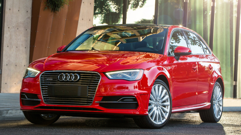 Illustration for article titled The 2016 Audi A3 Sportback E-Tron Is A Fun Hybrid Oddball, But Who's Going To Buy One?